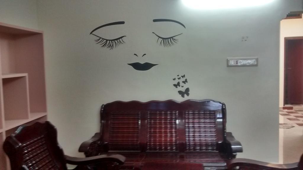 Sabri Guest House Tiruvannāmalai Exterior foto