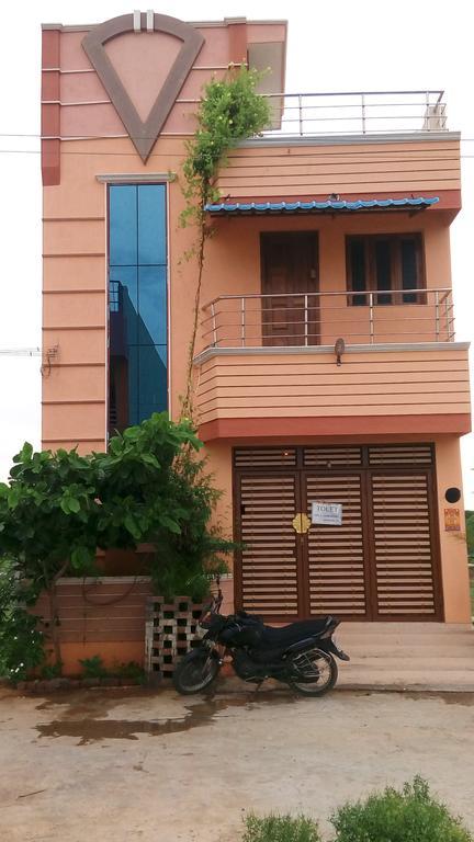 Sabri Guest House Tiruvannāmalai Exterior foto