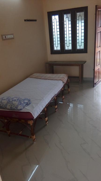 Sabri Guest House Tiruvannāmalai Exterior foto